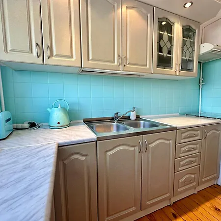 Przy Plazy - Hallera 253 Apartman