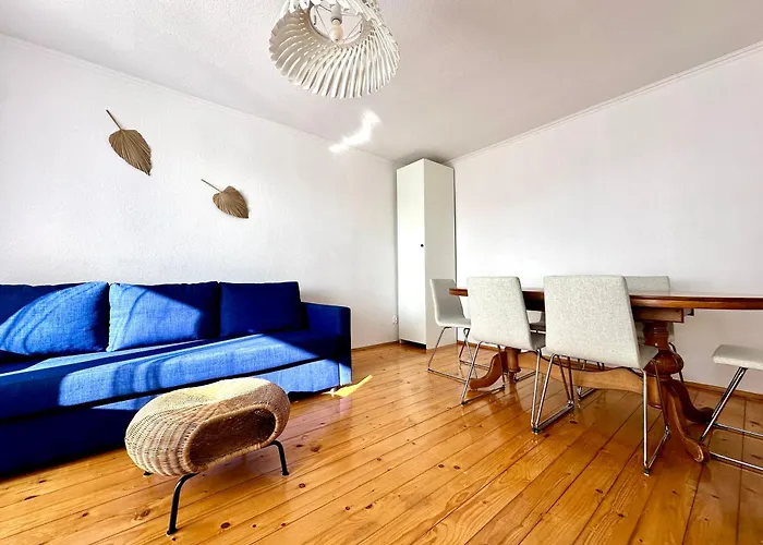 Przy Plazy - Hallera 253